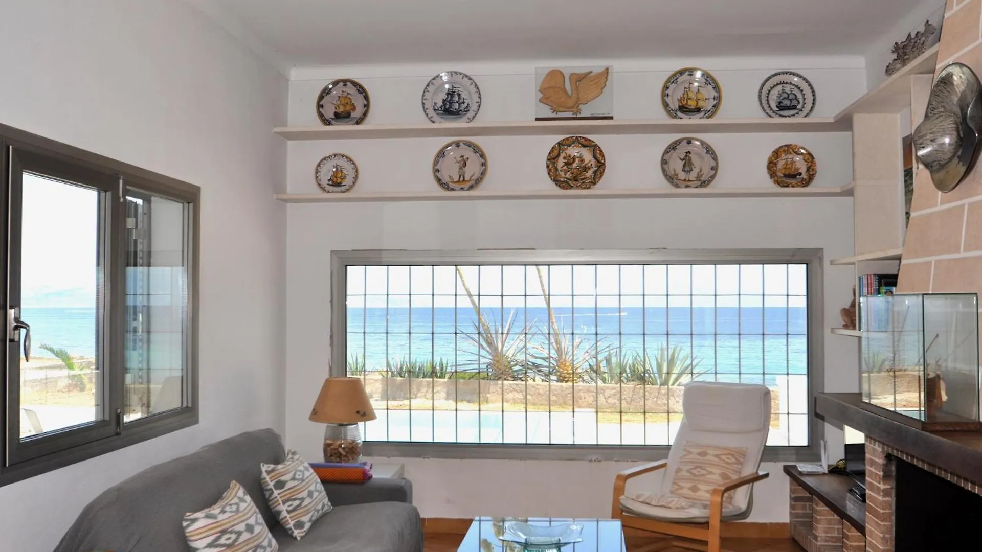 Casa vacanze XOROI- Villa primera linea mar con vistas a Bahía Alcudia Artá