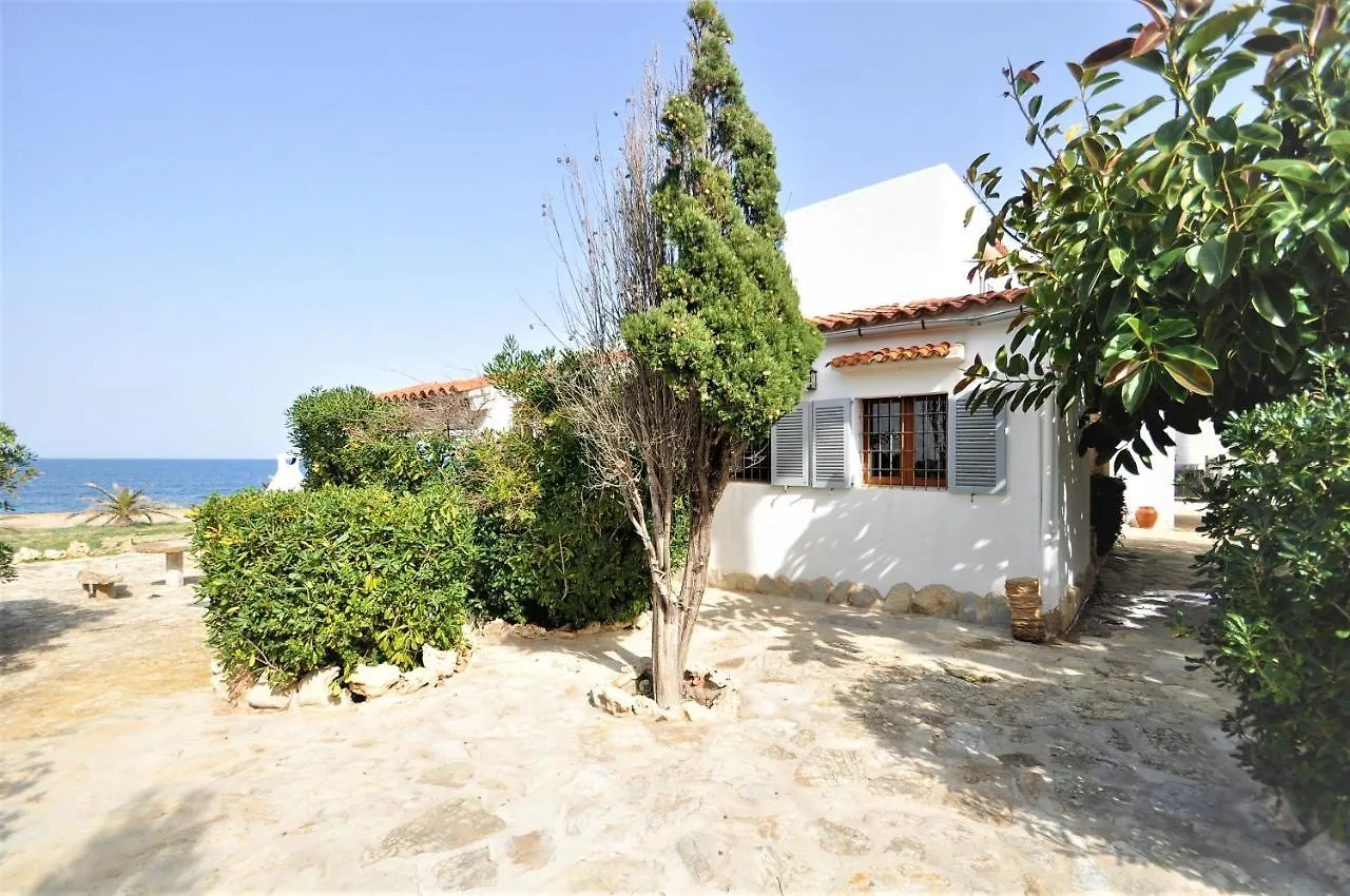 XOROI- Villa primera linea mar con vistas a Bahía Alcudia Artá